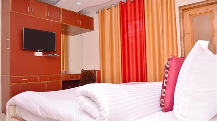 Ellays Dream Resort Kasauli Exteriör bild