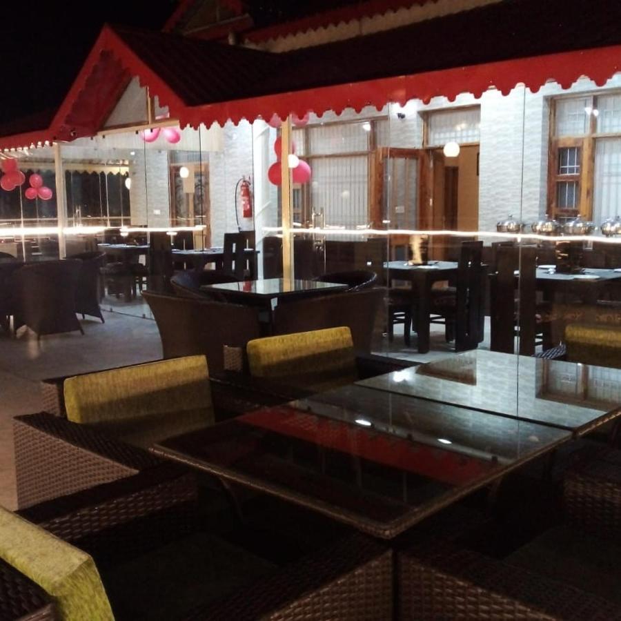 Ellays Dream Resort Kasauli Exteriör bild